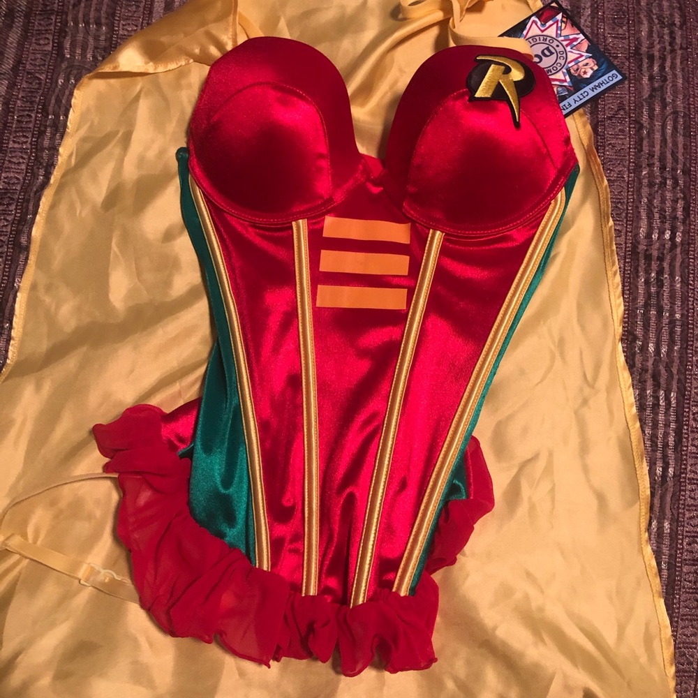 Robin Bustier NWT